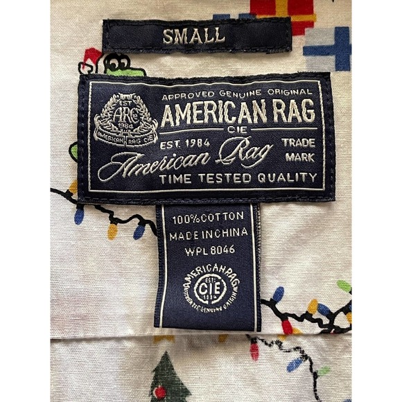 Men's American Rag Cartoon Christmas Tree Snake Shirt SZ S Cotton *READ - Picture 7 of 9